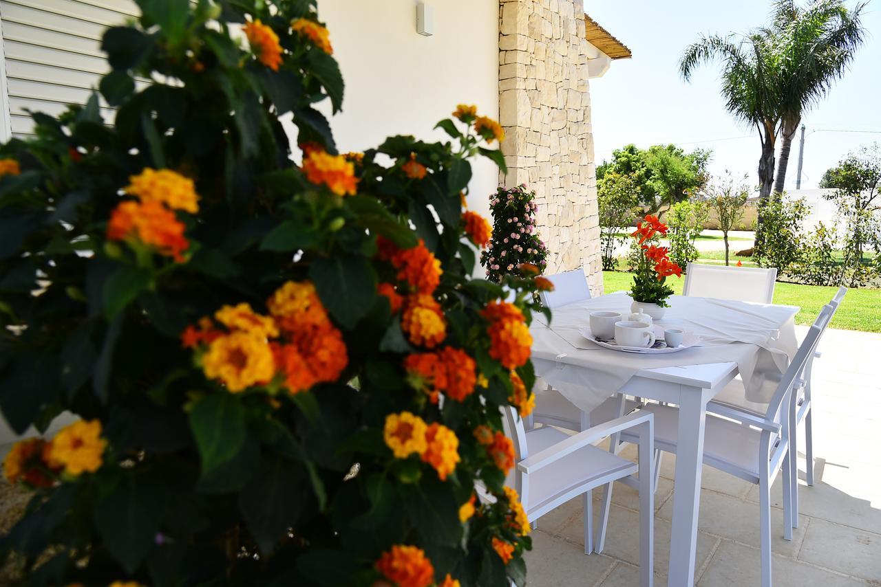 Borgo Fiorito Relais Bed & Breakfast Parabita Ngoại thất bức ảnh
