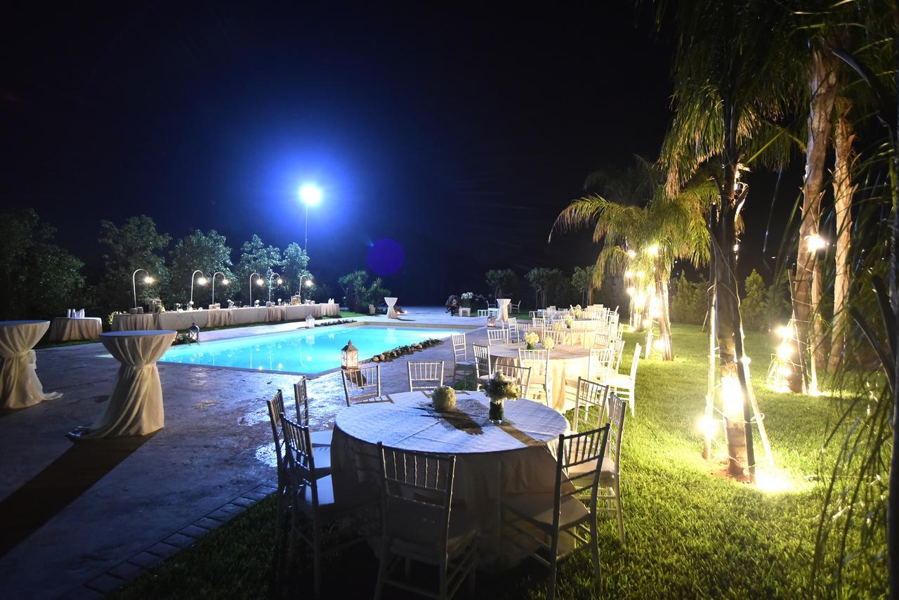 Borgo Fiorito Relais Bed & Breakfast Parabita Ngoại thất bức ảnh